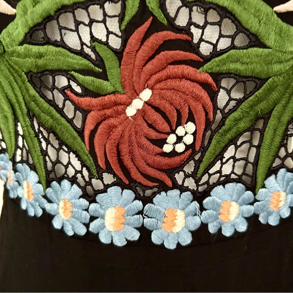 NWOT Cleobella Floral Embroidered Cutout Summer Dress Medium Adjustable Straps - Picture 5 of 12